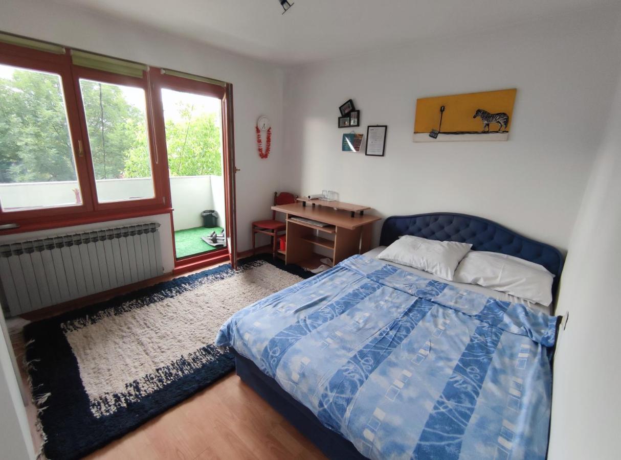 Cozy Room With A Balcony Saraievo Exterior foto
