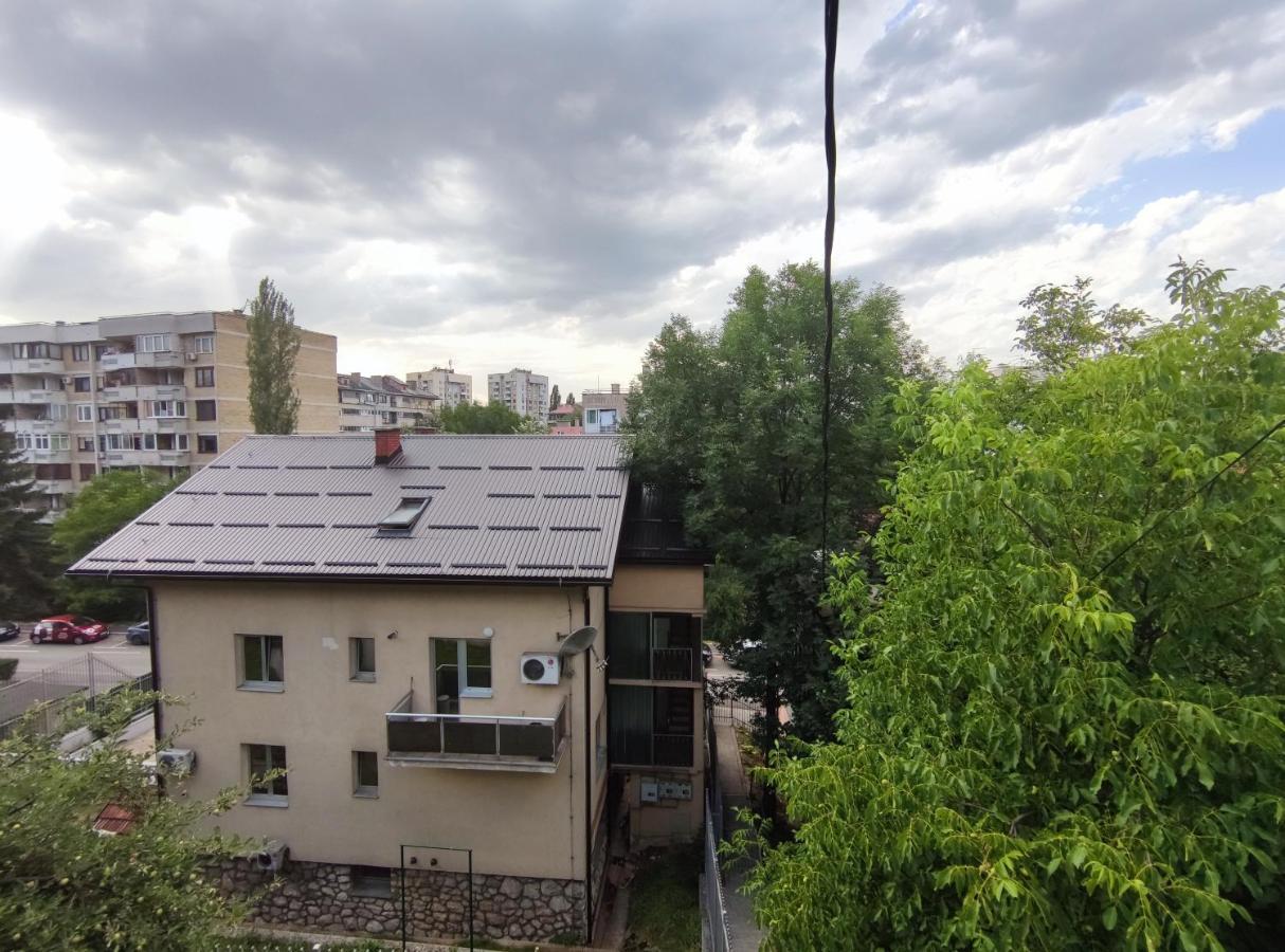 Cozy Room With A Balcony Saraievo Exterior foto